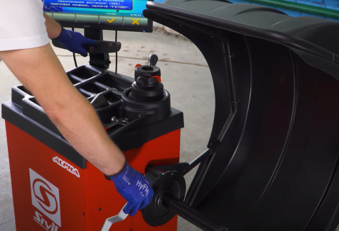 Легковой балансировочный станок. КАЛИБРОВКА